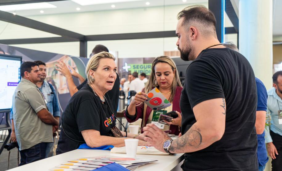 IA generativa e biometria: Celepar apresenta novas tecnologias da gestão pública no Paraná Mais Cidades